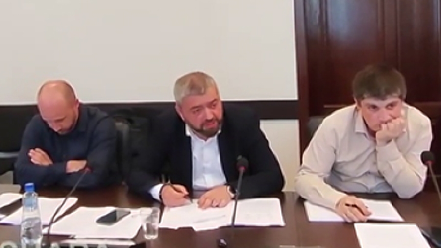 Министр туризма Абхазии Астамур Логуа прокомментировал ситуацию вокруг работы с туроператором «Библио Глобус».