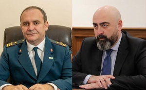 ТЕЙМУРАЗ ХИШБА ПОЗДРАВИЛ МИХАИЛА ГАБЕЛИЯ И КОЛЛЕКТИВ МНС РА С 30-ЛЕТИЕМ СО ДНЯ УЧРЕЖДЕНИЯ НАЛОГОВОЙ СЛУЖБЫ АБХАЗИИ